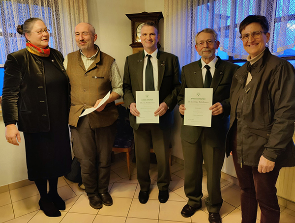 Ehrungen für verdiente Mitglieder Ehrungen für verdiente Mitglieder